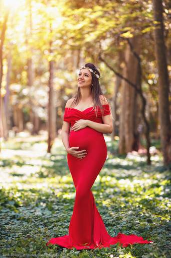 Ensaio Gestante no parque piqueri, figurino vermelho para ensaio gestante