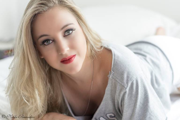 Inspire-se com essa linda galeria das mais belas fotografias boudoir feitas pela fotógrafa Nilda Brandão. 