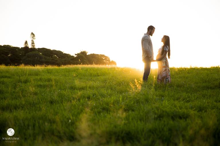 ENSAIO GESTANTE EM HOLAMBRA NO POR DO SOL FOTOGRAFIA MAIARA DIAS CAMPINAS SP