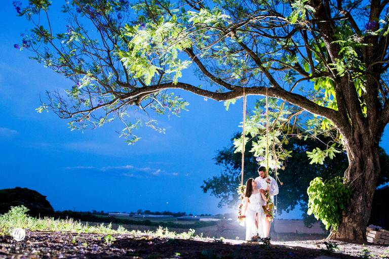 ensaio pre wedding em holambra sp  fotografado por maiara dias campinas sp