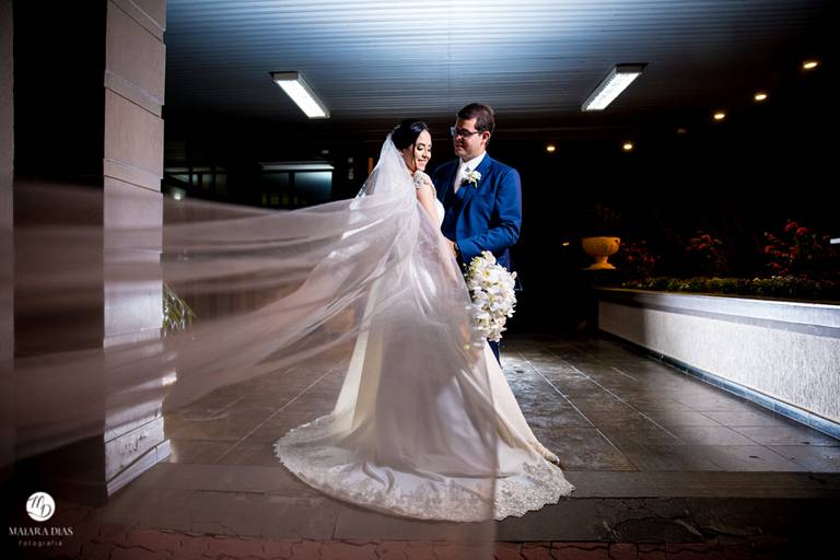 FOTOS DE CASAMENTO AO AR LIVRE NA IGREJA DE DIA DE NOITE FOTOGRAFIA MAIARA DIAS  CAMPINAS SP