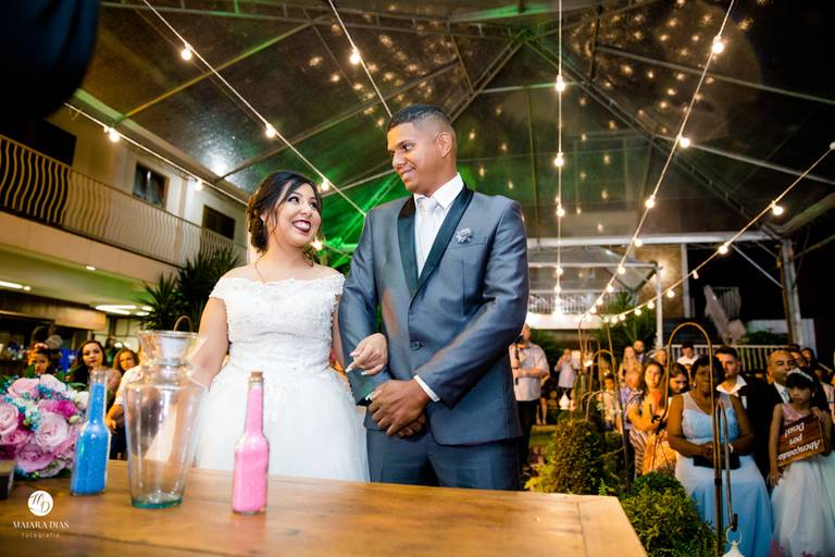 FOTOS DE CASAMENTO AO AR LIVRE NA IGREJA DE DIA DE NOITE FOTOGRAFIA MAIARA DIAS  CAMPINAS SP