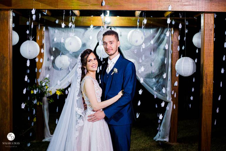 FOTOS DE CASAMENTO AO AR LIVRE NA IGREJA DE DIA DE NOITE FOTOGRAFIA MAIARA DIAS  CAMPINAS SP