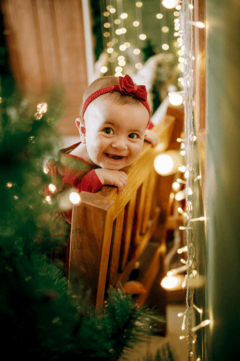 cenario de natal, casa do papai noel, moto elétrica, estídio fotografico em jau, fotografia infantil, bauru, dois córregos, fotos de natal, familia, 