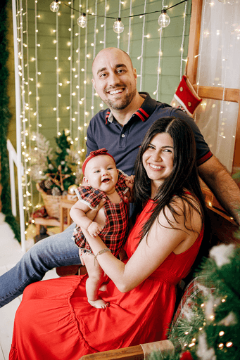 cenario de natal, casa do papai noel, moto elétrica, estídio fotografico em jau, fotografia infantil, bauru, dois córregos, fotos de natal, familia, 
