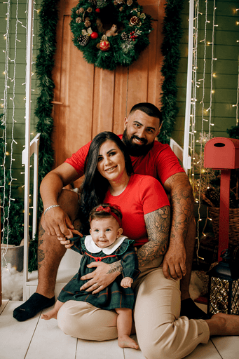 cenario de natal, casa do papai noel, moto elétrica, estídio fotografico em jau, fotografia infantil, bauru, dois córregos, fotos de natal, familia, 
