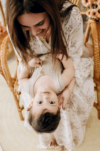 sessao forografica dia das maes, ensaio dia das maes, dia das maes, estudio fotografico em bauru, estudio em jau, foto de dia das maes, presente dia das maes