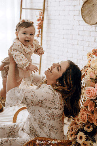 sessao forografica dia das maes, ensaio dia das maes, dia das maes, estudio fotografico em bauru, estudio em jau, foto de dia das maes, presente dia das maes