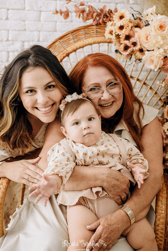 sessao forografica dia das maes, ensaio dia das maes, dia das maes, estudio fotografico em bauru, estudio em jau, foto de dia das maes, presente dia das maes