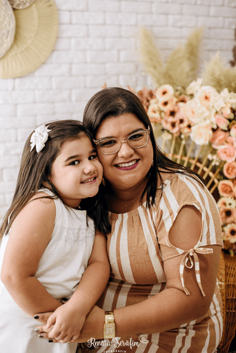 sessao forografica dia das maes, ensaio dia das maes, dia das maes, estudio fotografico em bauru, estudio em jau, foto de dia das maes, presente dia das maes