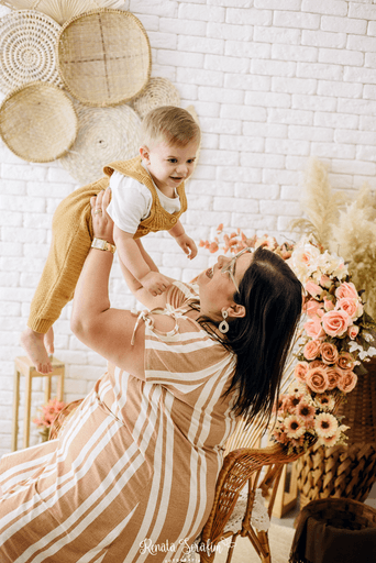 sessao forografica dia das maes, ensaio dia das maes, dia das maes, estudio fotografico em bauru, estudio em jau, foto de dia das maes, presente dia das maes
