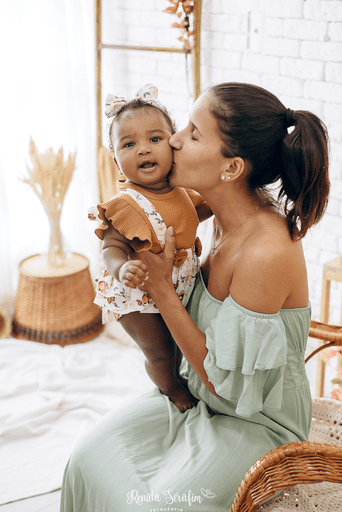 sessao forografica dia das maes, ensaio dia das maes, dia das maes, estudio fotografico em bauru, estudio em jau, foto de dia das maes, presente dia das maes