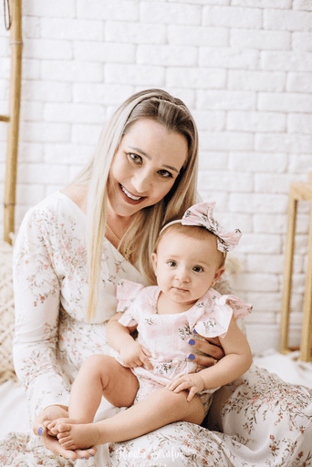 sessao forografica dia das maes, ensaio dia das maes, dia das maes, estudio fotografico em bauru, estudio em jau, foto de dia das maes, presente dia das maes