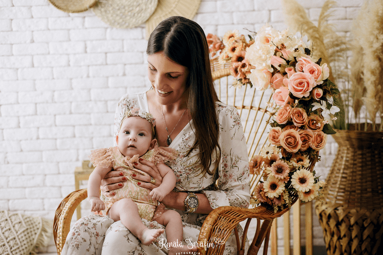 sessao forografica dia das maes, ensaio dia das maes, dia das maes, estudio fotografico em bauru, estudio em jau, foto de dia das maes, presente dia das maes