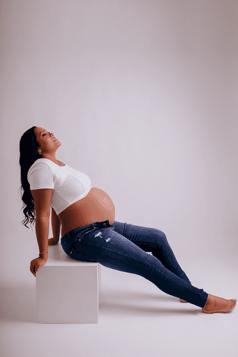 fotografia gestante estudio. estudio fotografico em jau, foto jau, gravida jau, gravida bauru, fotografia de gravida bauru, estudio fotografico jau e regiao, ensaio gestante, fotos em familia, gravida bauru, 