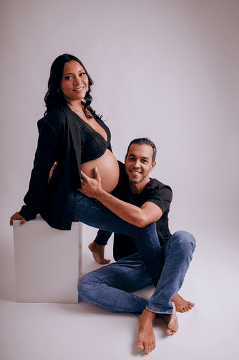 fotografia gestante estudio. estudio fotografico em jau, foto jau, gravida jau, gravida bauru, fotografia de gravida bauru, estudio fotografico jau e regiao, ensaio gestante, fotos em familia, gravida bauru, 