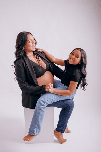 fotografia gestante estudio. estudio fotografico em jau, foto jau, gravida jau, gravida bauru, fotografia de gravida bauru, estudio fotografico jau e regiao, ensaio gestante, fotos em familia, gravida bauru, 