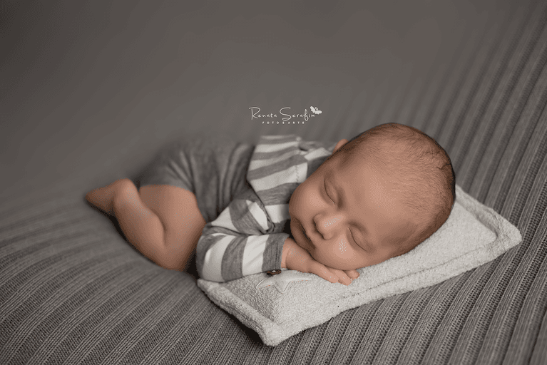 fotografia newborn*, fotos de recem nascido*, fotos newborn*, newborn bauru*, newborn de menina*, newborn de menino*, newborn*, recem nascido*, Renata Serafim*, sessão de bebe*, sessão newborn* newborn jau, foto recem nascido em jau, fotografo infantil