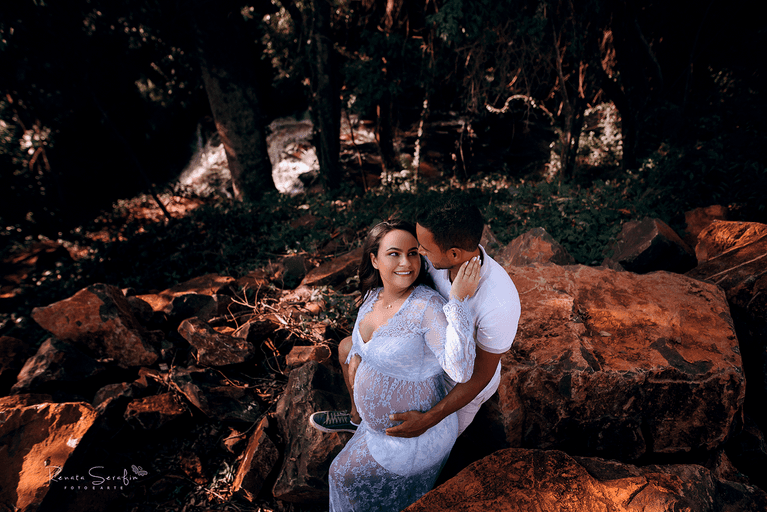 bauru, book gestante, dois corregos, estúdio fotografico, fotografo de gestante, fotografo em bariri, fotografo em jau, fotos de gravida, fotos externas, gestação, gestante, mae de menino, marina pousada do sol, pai de menino, renata serafim, roupas de ge