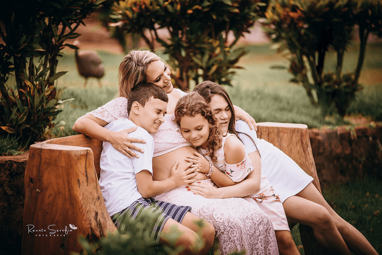 bauru, book gestante, dois corregos, estúdio fotografico, fotografo de gestante, fotografo em bariri, fotografo em jau, fotos de gravida, fotos externas, gestação, gestante, mae de menino, marina pousada do sol, pai de menino, renata serafim, roupas de ge