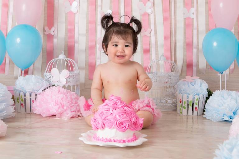 ensaio fotografia smash the cake para menina , fotografia de criança, foto de bebê, foto de menina,  
