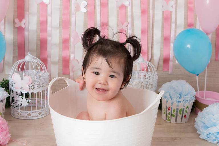 ensaio fotografia smash the cake para menina , fotografia de criança, foto de bebê, foto de menina,   