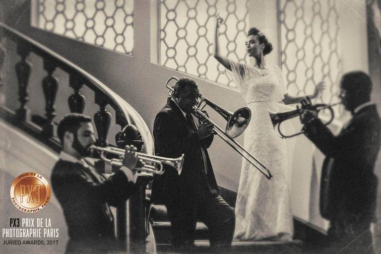 Foto de ensaio premiado no PX3 de paris, prix de paris, prix de la photographie, Editorial noivas, renata xavier, musicos, noivas, noiva negra.
