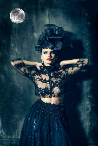 Foto de ensaio premiado no PX3 de paris, prix de paris, prix de la photographie, noiva moderna, noiva de preto, black bride.