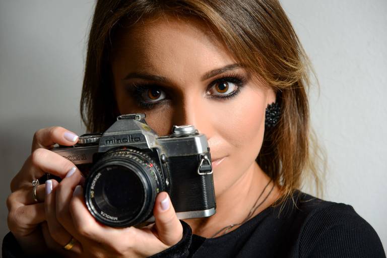 Ensaio feminino Anny Marques estúdio em Campo Largo, pelo melhor fotógrafo de Curitiba e Campo Largo, Michel Druziki.