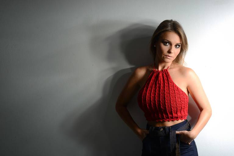 Ensaio feminino Anny Marques estúdio em Campo Largo, pelo melhor fotógrafo de Curitiba e Campo Largo, Michel Druziki.