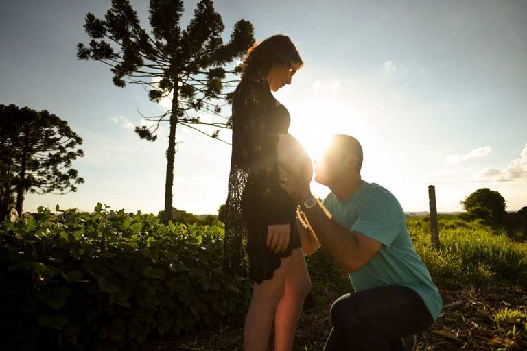 Ensaio gestante Fabiana no parque, fotografado pelo melhor fotógrafo de Curitiba e Campo Largo, Michel Druziki.