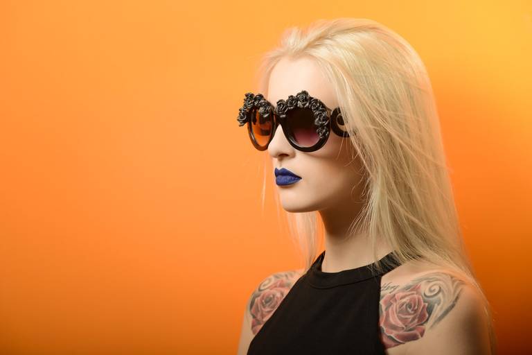 Ensaio feminino sensual, conceitual  Kauana Trojahn  fotografado pelo melhor fotógrafo de Curitiba e Campo Largo, Michel Druziki.