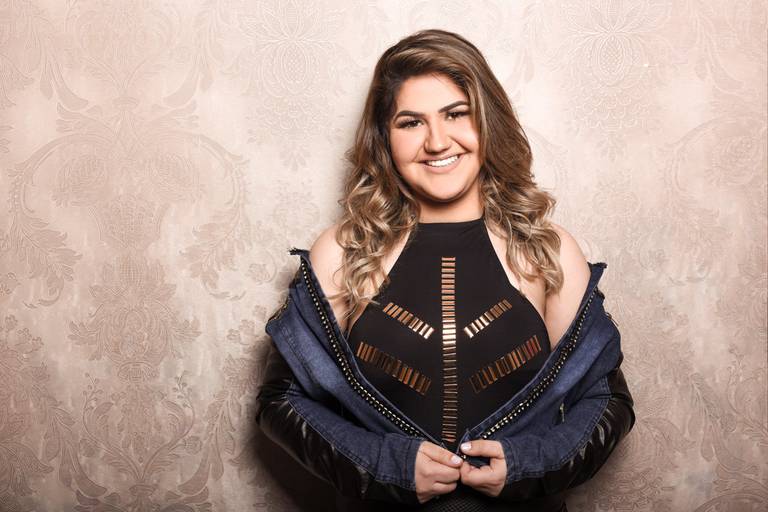 Ensaio feminino amigas, fotografado pelo melhor fotógrafo de Curitiba e Campo Largo, Michel Druziki.