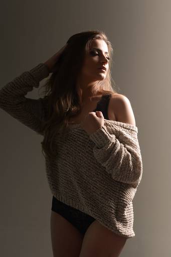 Ensaio feminino sensual, Ingrid fotografado pelo melhor fotógrafo de Curitiba e Campo Largo, Michel Druziki.