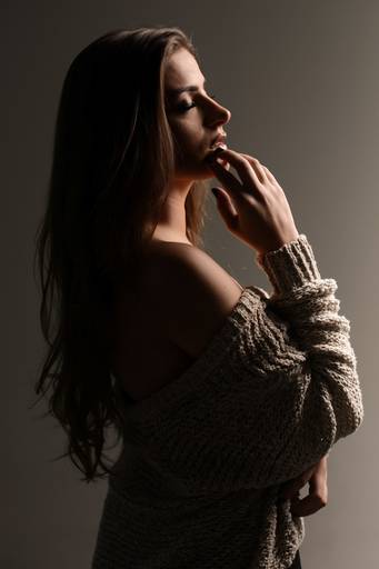 Ensaio feminino sensual, Ingrid fotografado pelo melhor fotógrafo de Curitiba e Campo Largo, Michel Druziki.