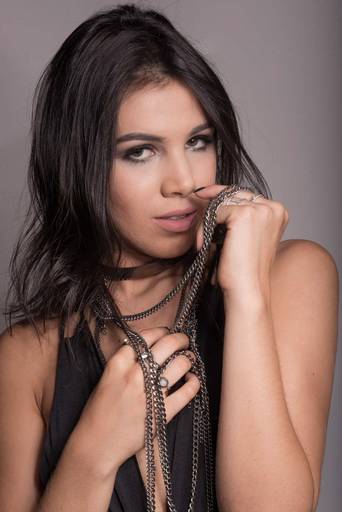 Michel druziki melhor fotografo de curitiba e campo largo ensaio feminino estúdio Jamile Domingues