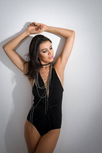 Michel druziki melhor fotografo de curitiba e campo largo ensaio feminino estúdio Jamile Domingues