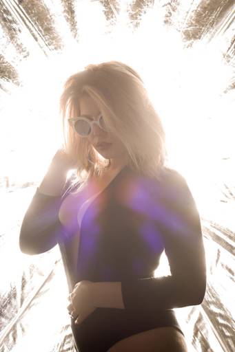 Ensaio sensual em estúdio fotografado pelo melhor fotógrafo de Curitiba e Campo Largo, Michel Druziki. 