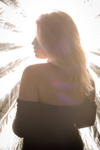 Ensaio sensual em estúdio fotografado pelo melhor fotógrafo de Curitiba e Campo Largo, Michel Druziki. 