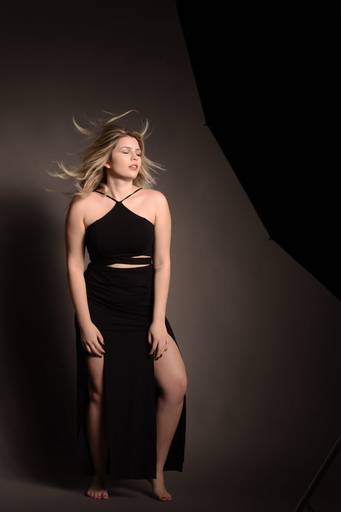 Ensaio sensual em estúdio fotografado pelo melhor fotógrafo de Curitiba e Campo Largo, Michel Druziki. 