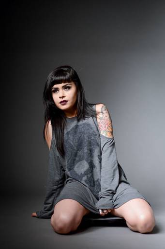 Michel druziki melhor fotografo de curitiba e campo largo ensaio estúdio sensual mulher tatuagem 