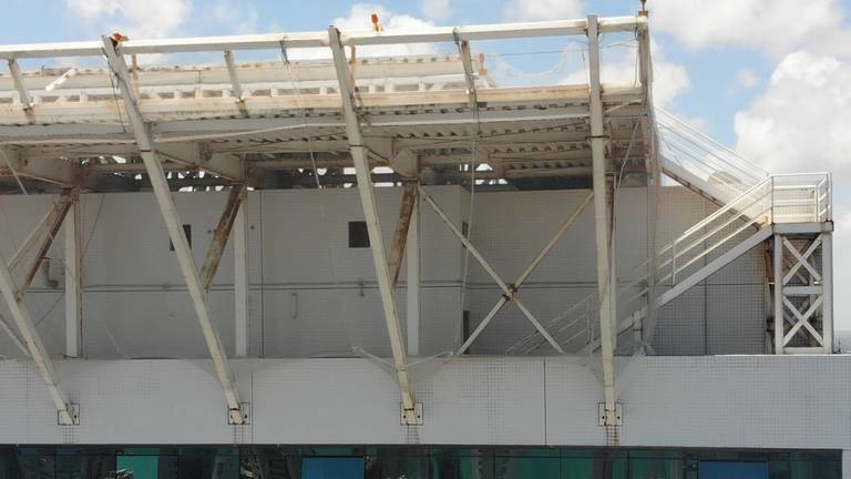 Inspeção aérea de heliponto com drone