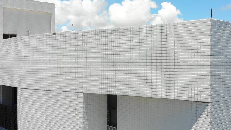 Inspeção aérea de fachada com drone