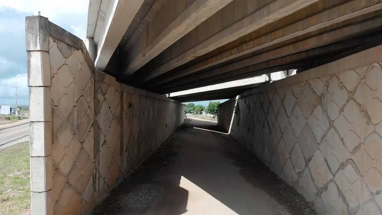 Inspeção aérea de viadutos com drone