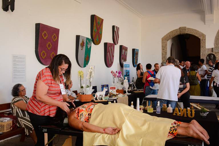 empreendedores exibindo seus serviços durante as palestras no Museu Histórico Nacional
