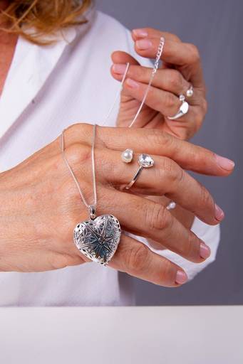 Loja Apaixone semijoias, campanha semijoias, foto produto