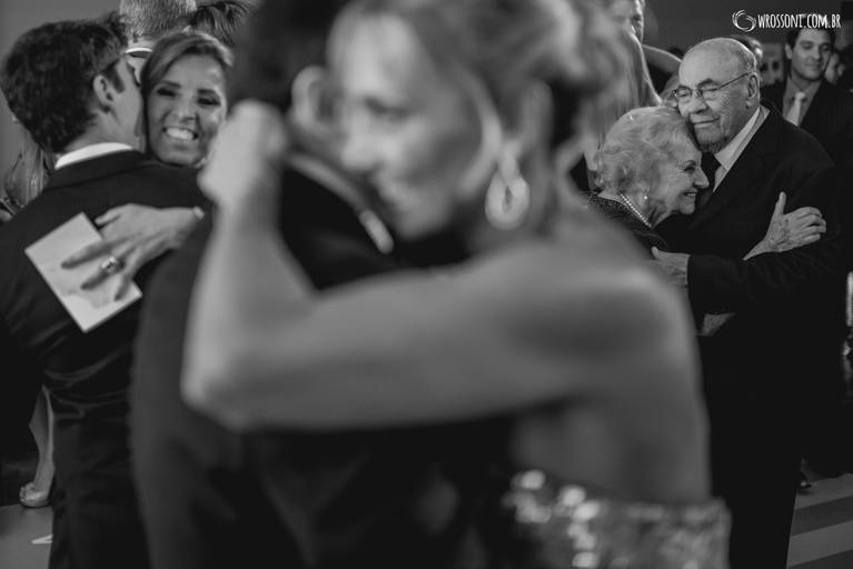 fotografia 15 anos porto alegre, filmagem 15 anos porto alegre, book 15 anos porto alegre, ensaio 15 anos, fotografia book 15 anos, inspiração 15 ano, coreografia 15 anos, abertura de pista 15 anos, valsa 15 anos, 