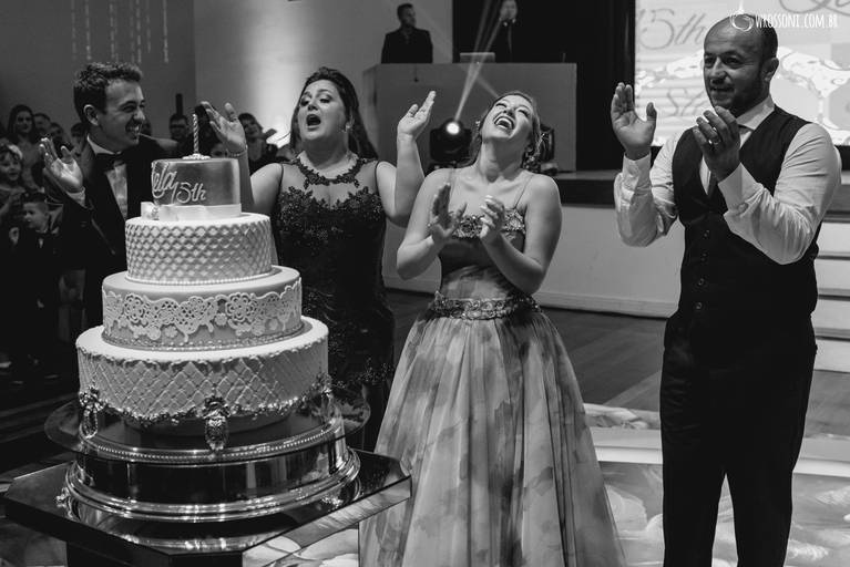 fotografia 15 anos porto alegre, filmagem 15 anos porto alegre, book 15 anos porto alegre, ensaio 15 anos, fotografia book 15 anos, inspiração 15 ano, coreografia 15 anos, abertura de pista 15 anos, valsa 15 anos, 