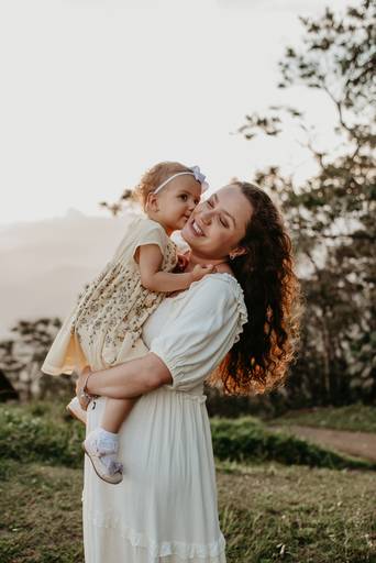 ensaio gestante em Petrópolis, fotos de gestante, gestação, grávidas, fotografia gestacional, estúdio em Petrópolis, fotos de gestante externas, fotos de gestante em estúdio, momentum photographia, referencia em fotos de gestante