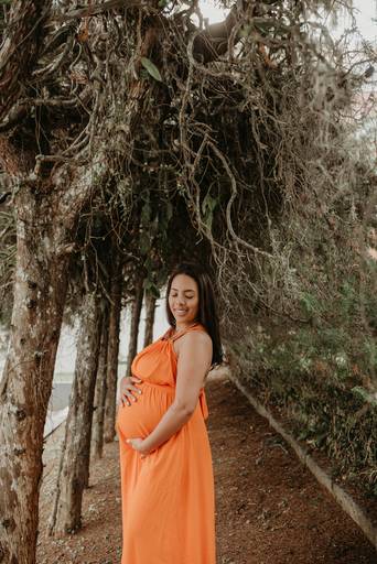 ensaio gestante em Petrópolis, fotos de gestante, gestação, grávidas, fotografia gestacional, estúdio em Petrópolis, fotos de gestante externas, fotos de gestante em estúdio, momentum photographia, referencia em fotos de gestante